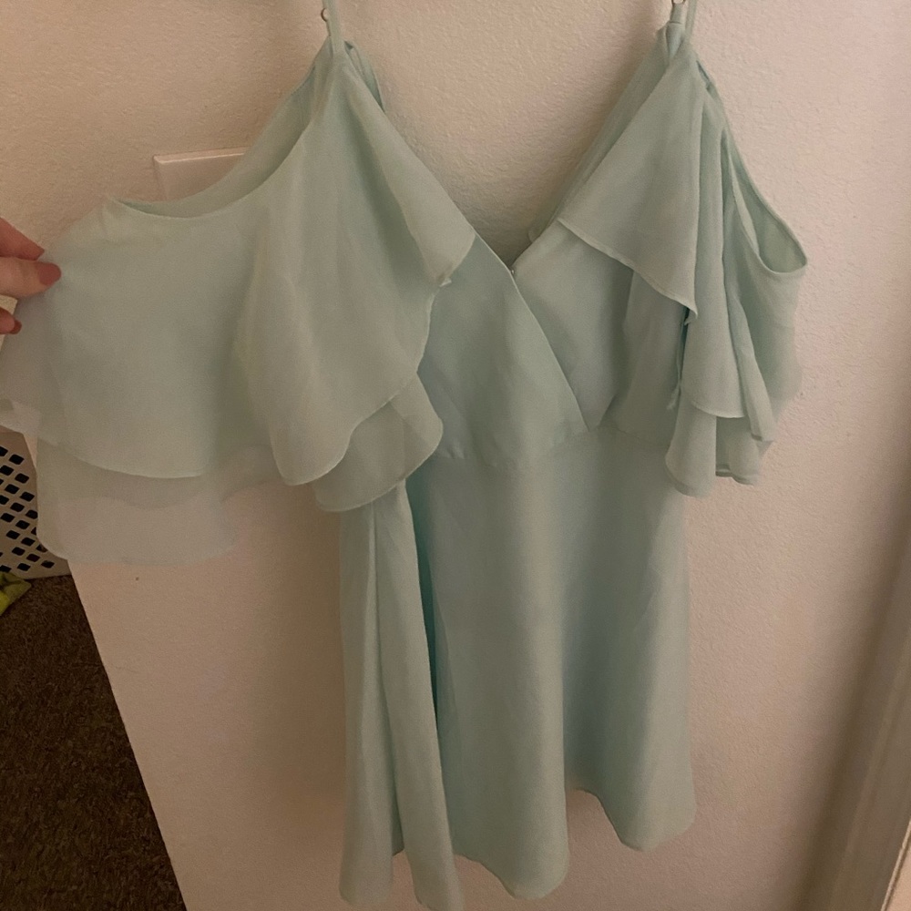 Mint LuLus Off the shoulder Dress!